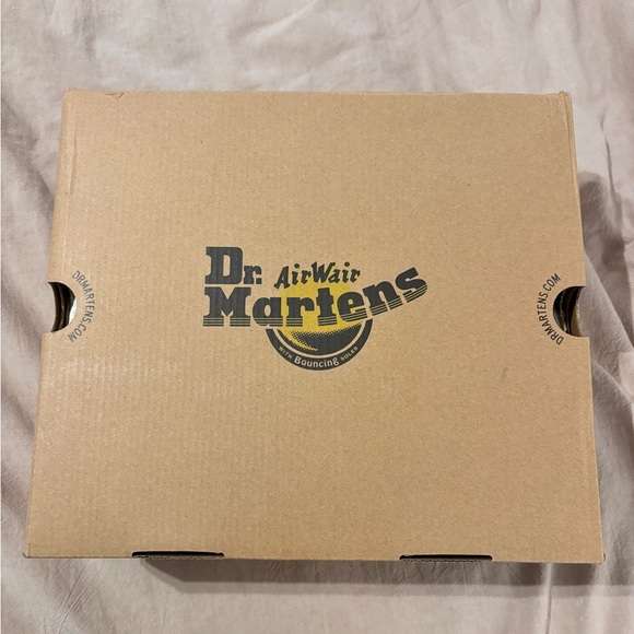 Doc Martens Black Rometty Wyoming Leather Platform Chelsea Boots - Picture 12 of 14